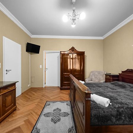 King-Size Comfort In Three Bedrooms เวียนนา ภายนอก รูปภาพ